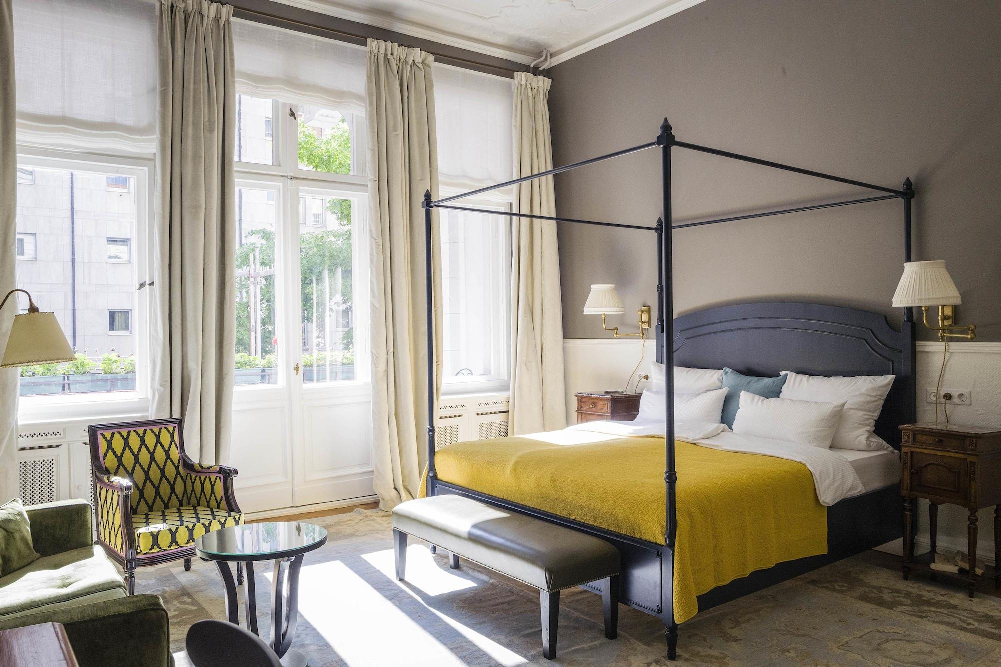 Henri Hotel Berlin Kurfuerstendamm Екстериор снимка