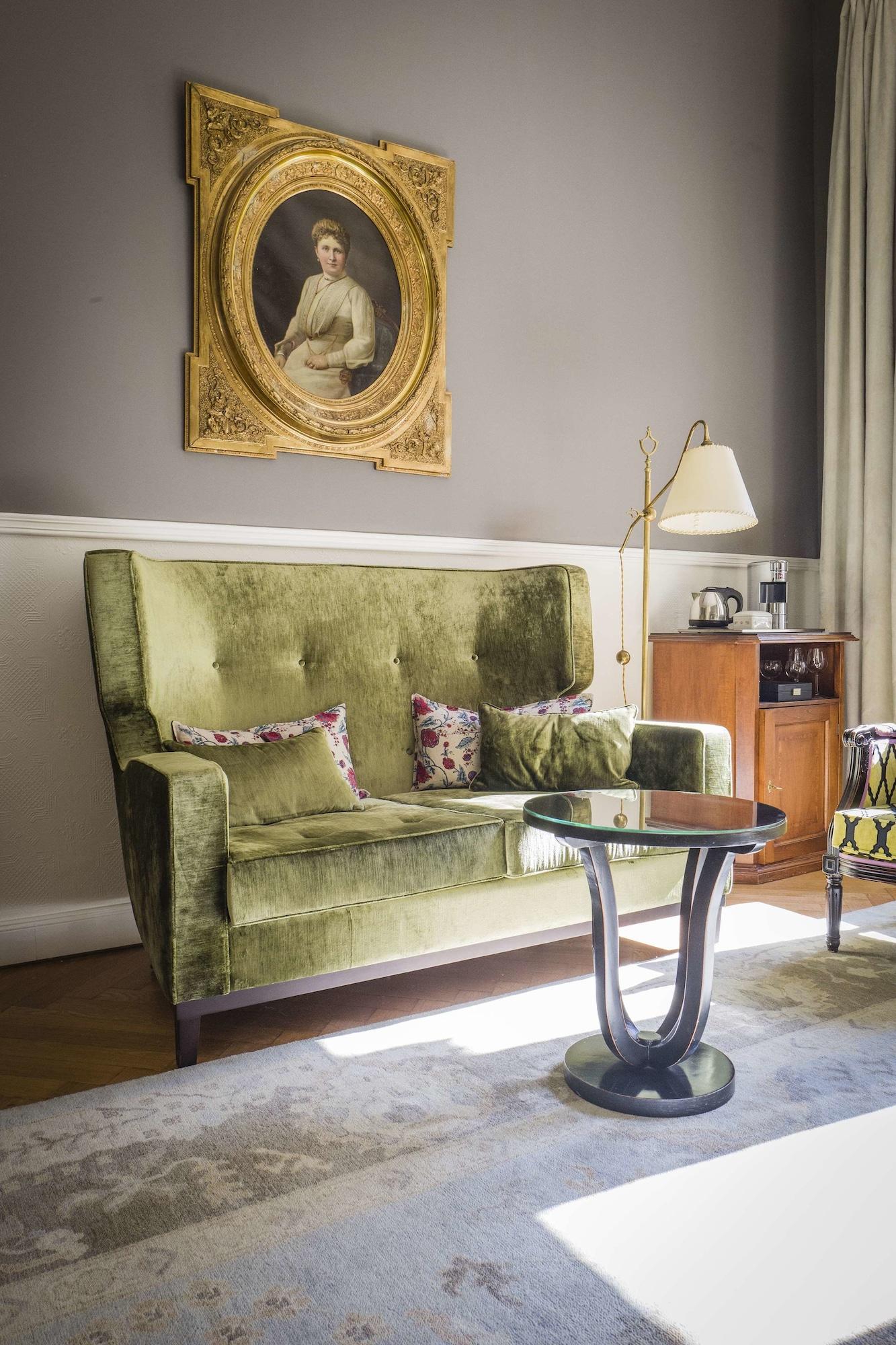 Henri Hotel Berlin Kurfuerstendamm Екстериор снимка